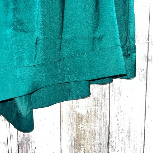 TCEC High Rise Hunter Green Shorts - Picture 3 of 5